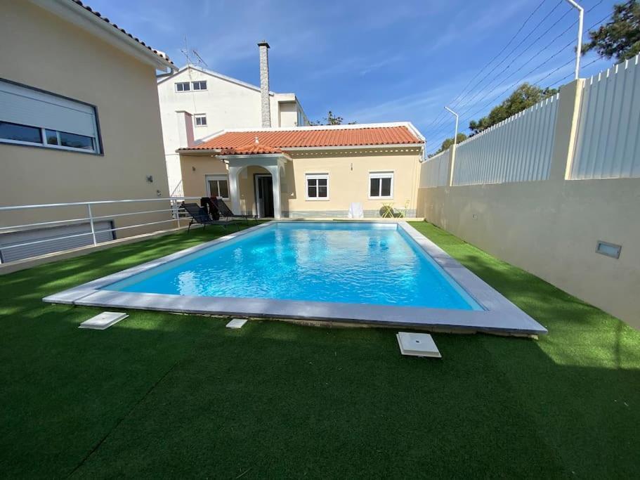 Cozy Surf House Villa Charneca  Ngoại thất bức ảnh